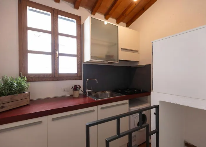 Piazzetta 5 By Elbasummer